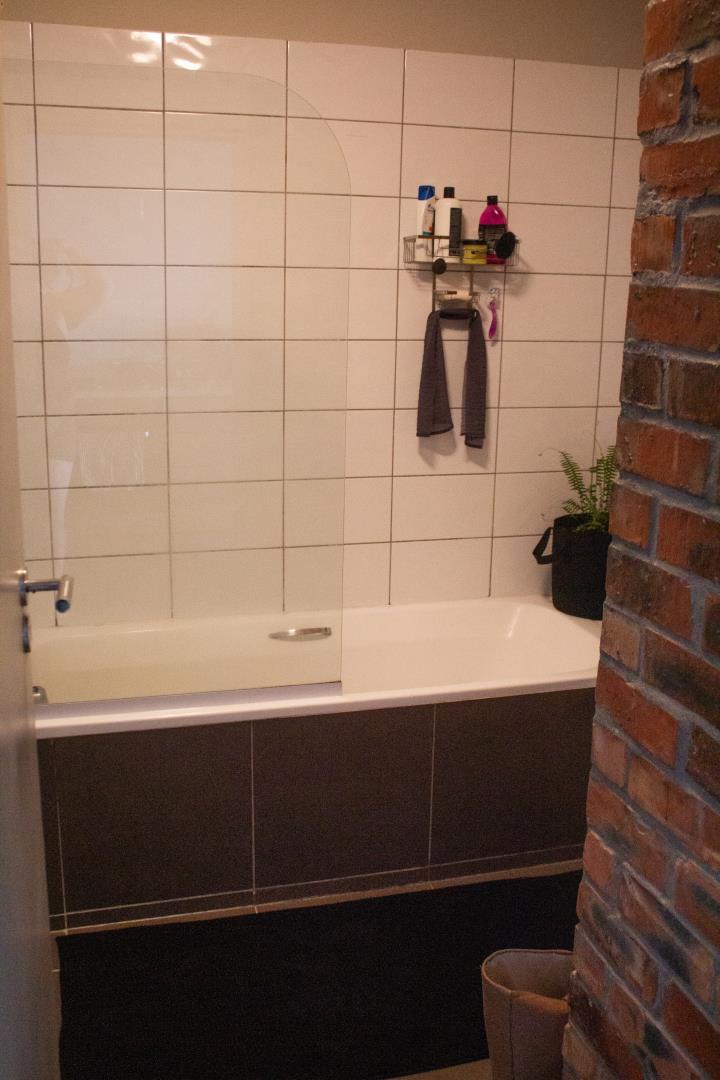768529_6.JPG